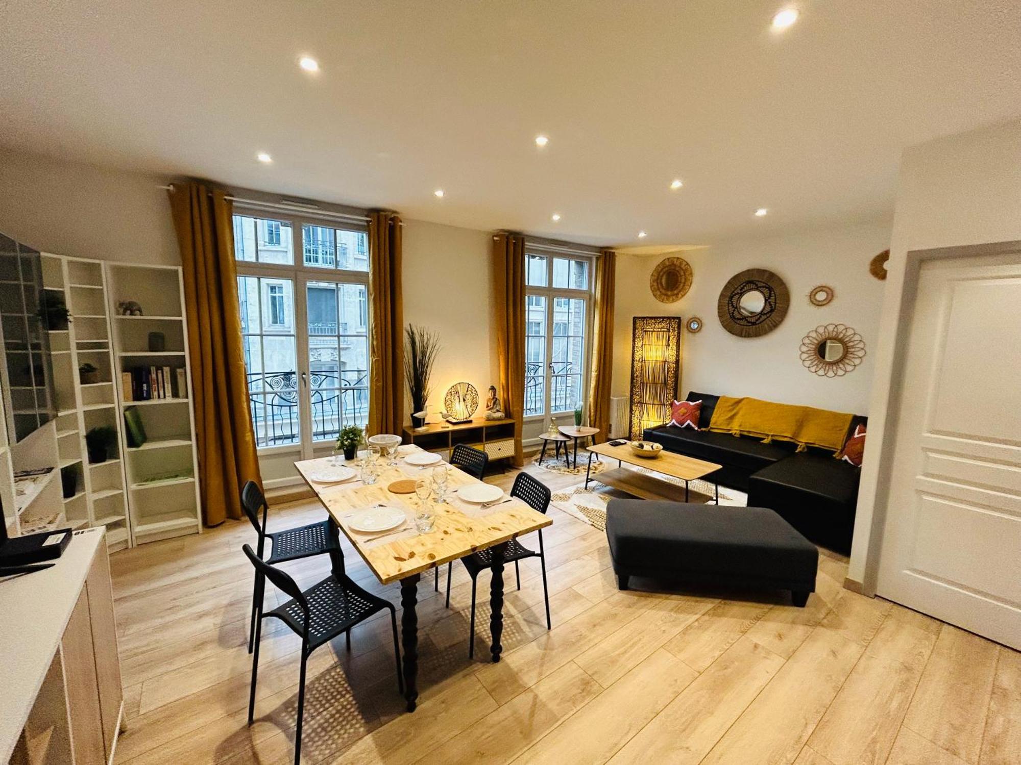 L'Etape Des Sacres Apartment Реймс Екстериор снимка