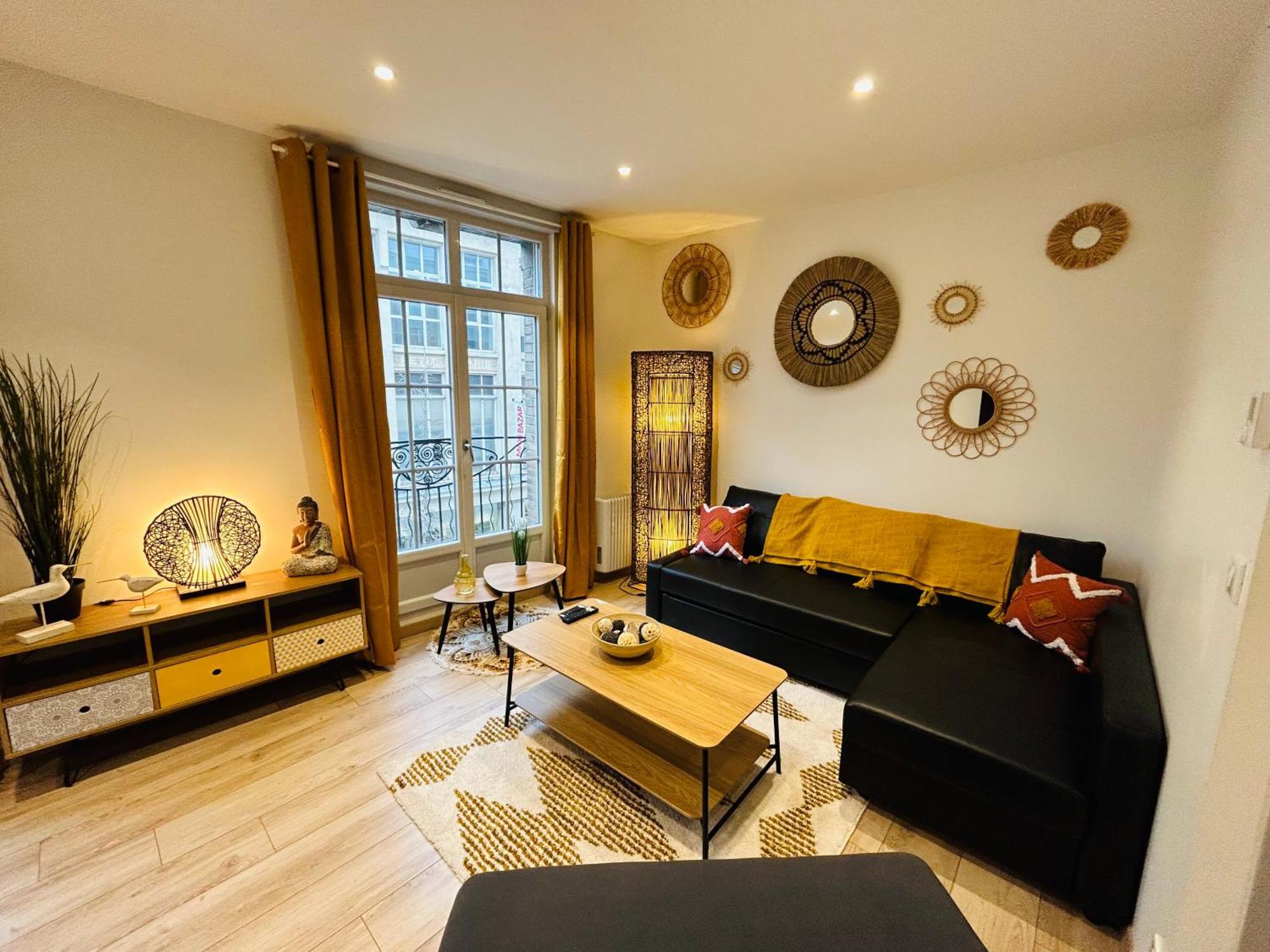 L'Etape Des Sacres Apartment Реймс Екстериор снимка
