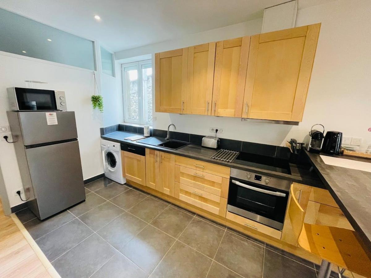 L'Etape Des Sacres Apartment Реймс Екстериор снимка