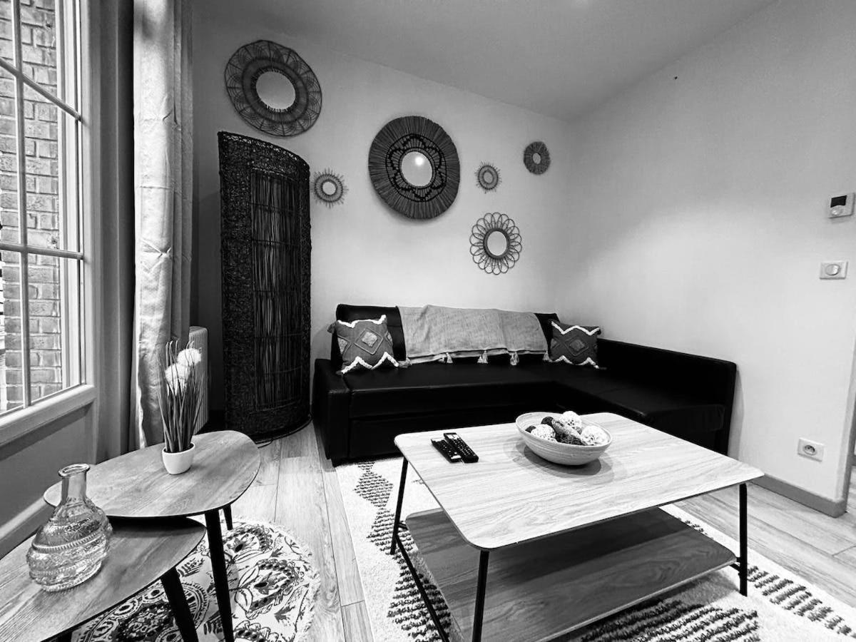 L'Etape Des Sacres Apartment Реймс Екстериор снимка