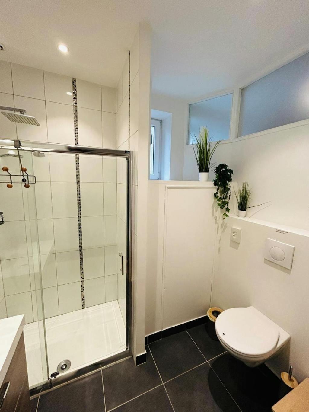 L'Etape Des Sacres Apartment Реймс Екстериор снимка