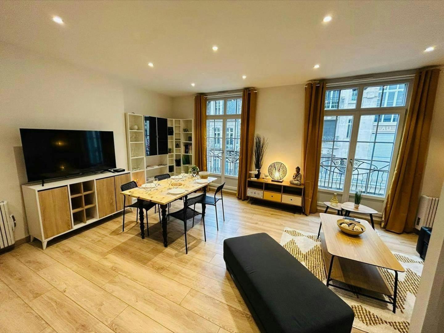 L'Etape Des Sacres Apartment Реймс Екстериор снимка